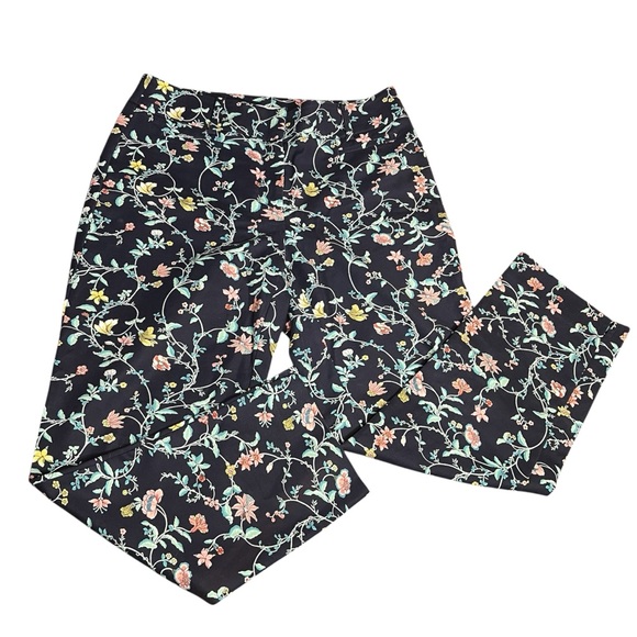 LOFT Pants - LOFT Navy Floral Pattern Pants 2 Riviera Print Floral Vines Julie Trousers Ankle